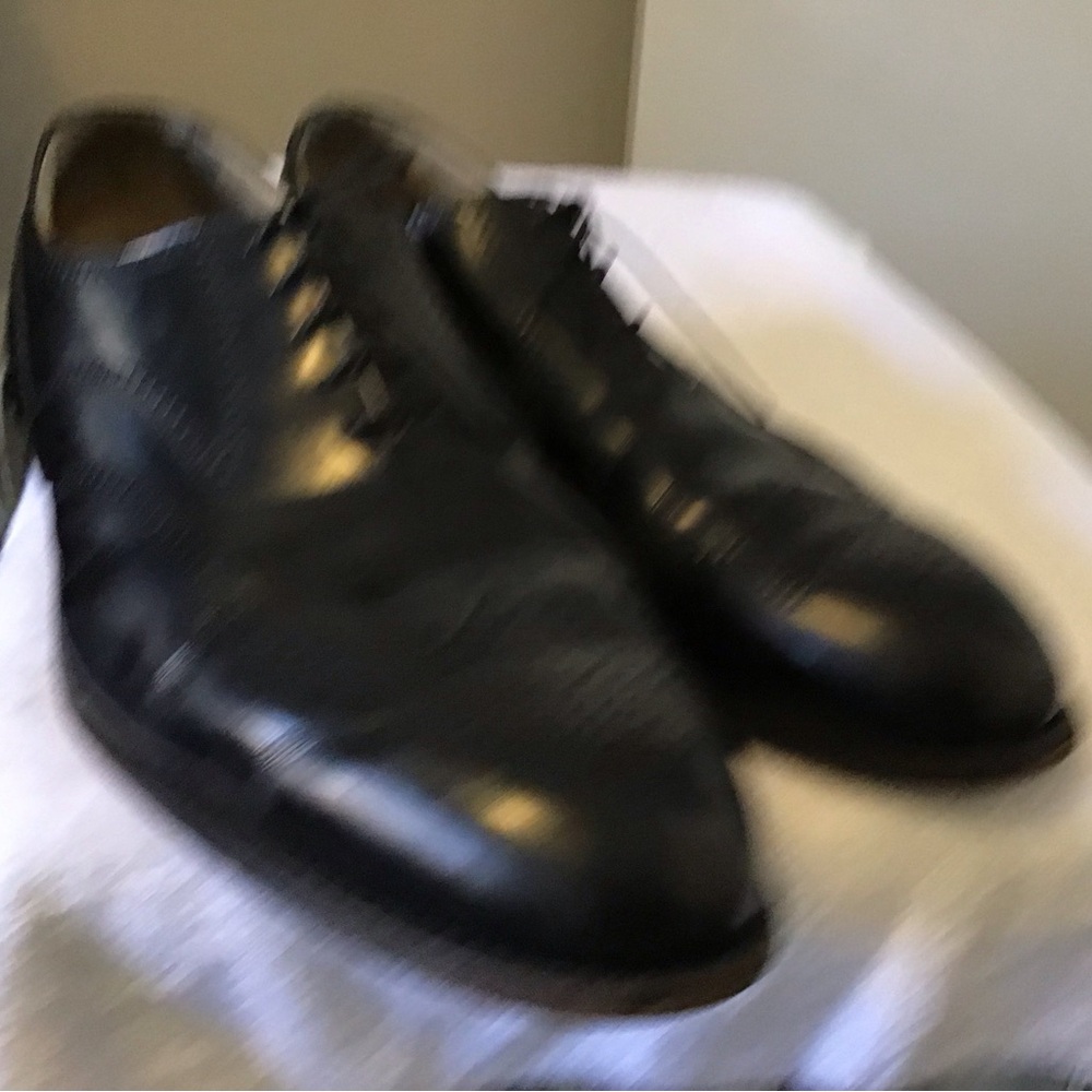 Classic Black Men's Dress Shoes